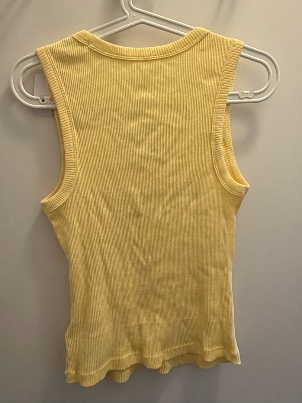 GAP Ribbed Tank Top - Picture 4 of 4